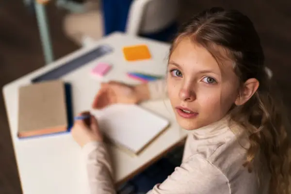 Jak pomóc dziecku z dysleksją? Skuteczne metody wsparcia i nauki