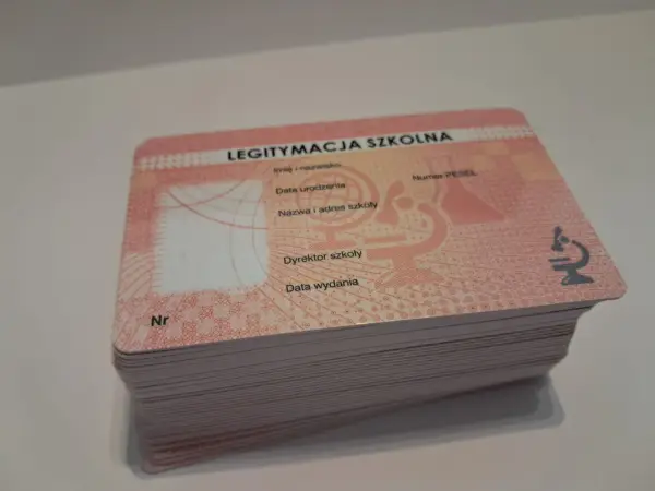 Jak wyrobić legitymację szkolną bez zbędnych formalności i opłat