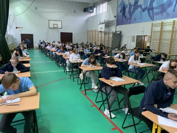 Sprawdzian dyrektorski co to jest i jak wpływa na uczniów
